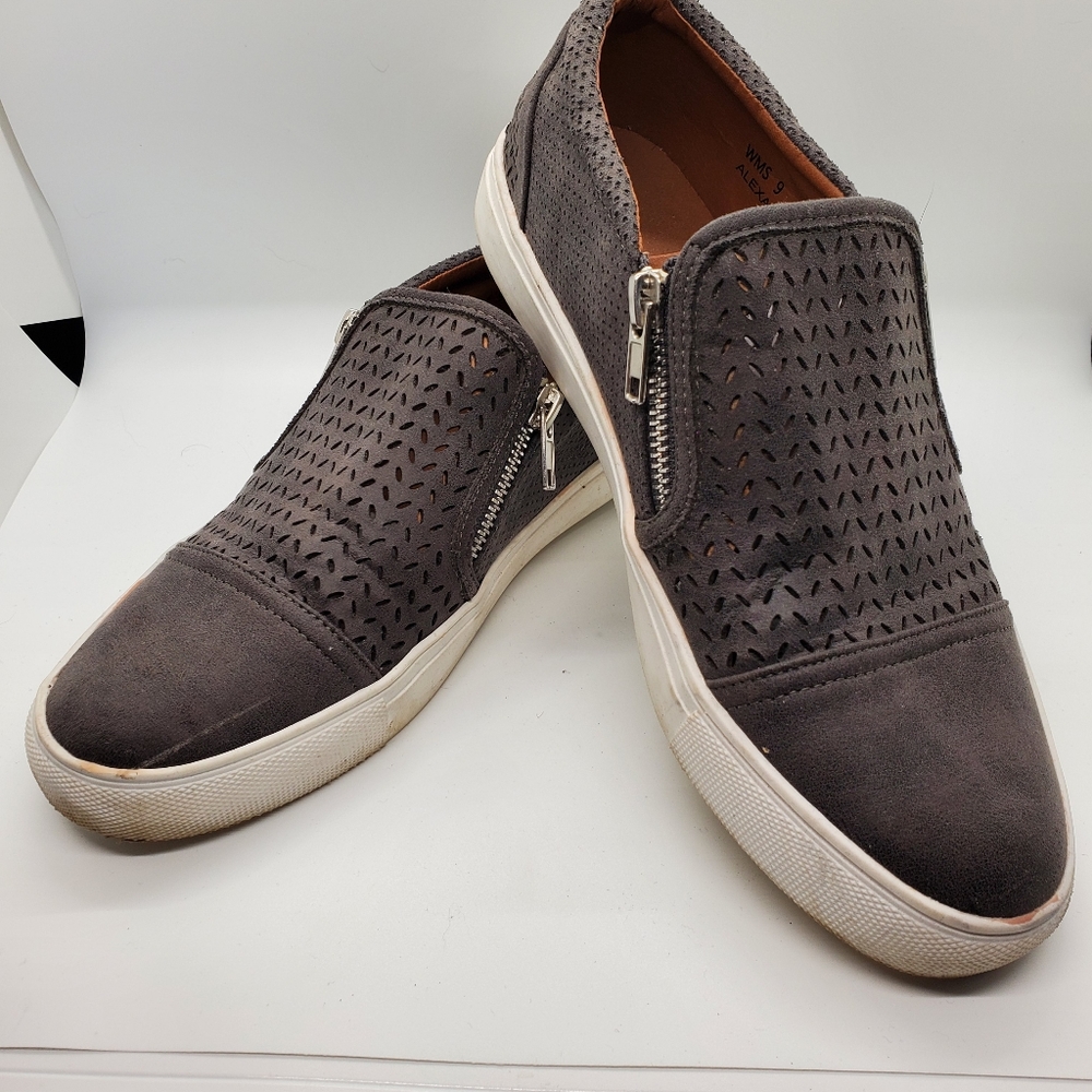 Report Alexa Dark Gray Perforated Comfort Slip on Loafer Sneakers